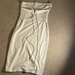 Revamped women strapless dress size M